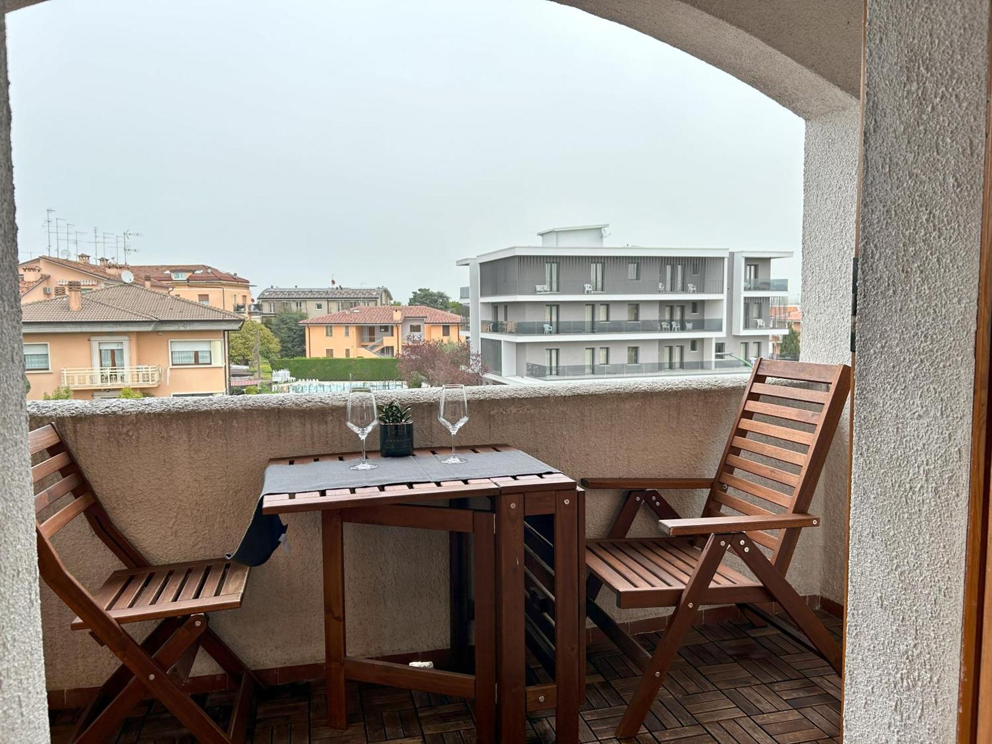Hide Apartment Peschiera del Garda Exteriör bild